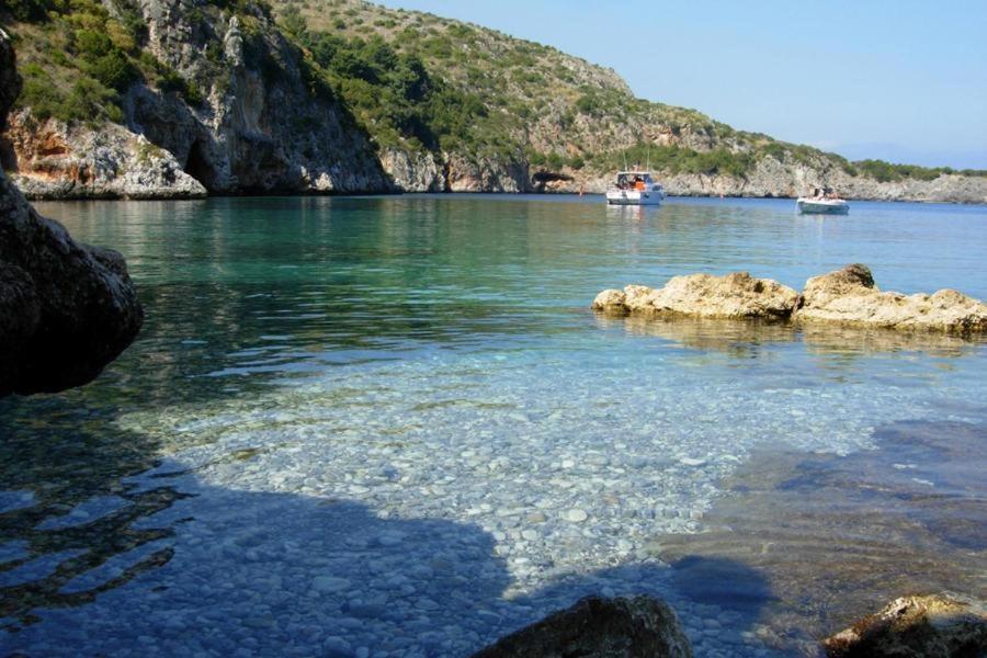 Residence Li Cylentos Policastro Scario A 2 Passi Dal Mare Поликастро Бусентино Екстериор снимка